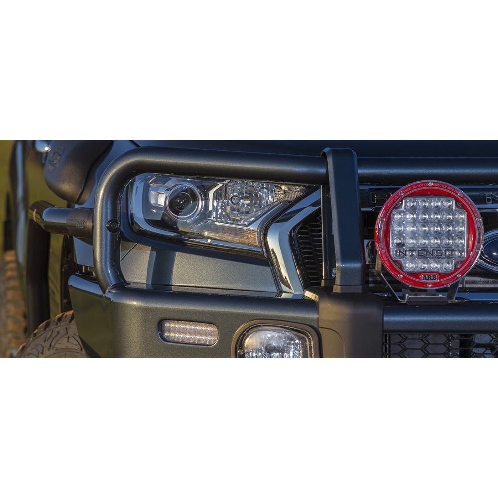 Pare-chocs ARB SUMMIT COMBAR RANGER EVEREST : Protection 4x4 robuste   Pare-chocs ARB SUMMIT COMBAR RANGER EVEREST : Protection 4x4 robuste